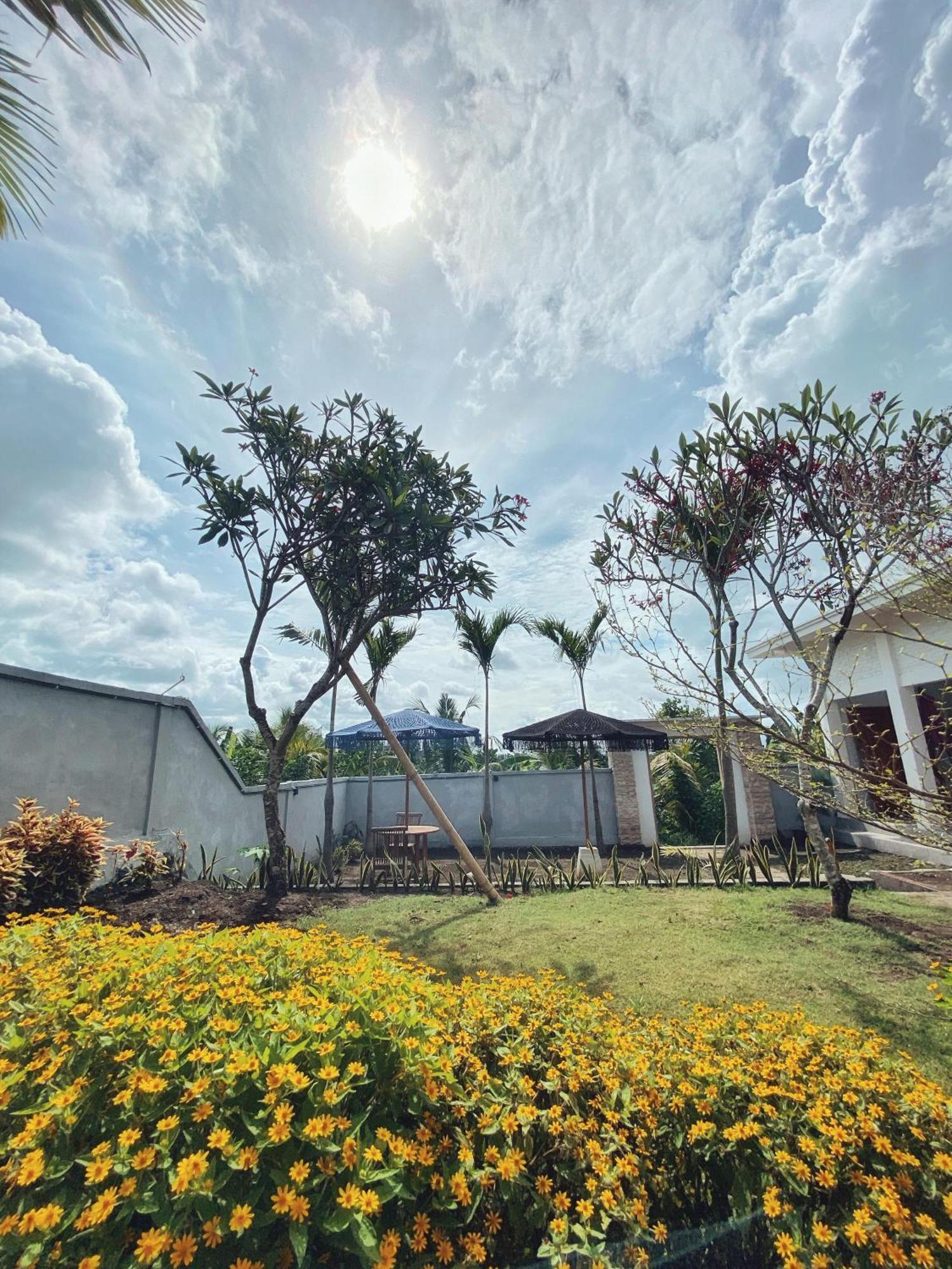 Sumbul View Surfcamp Hotel Airsatang Exterior foto